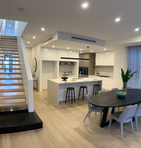 first page_bottom insta 2